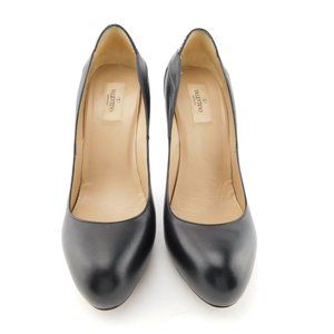 VALENTINO Black Leather Silver Studded Back Platform Heel Pumps 40